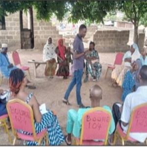 Focus Group with leaders and parents at Madina (Djougou 1). ©Photo Alfred SOTON, SBC consultant