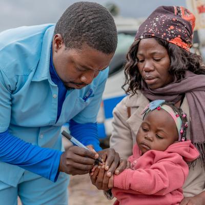 HSA finger marking a child after receiving the polio vaccine